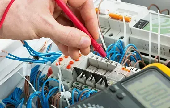 Professional electrician in Greenwich